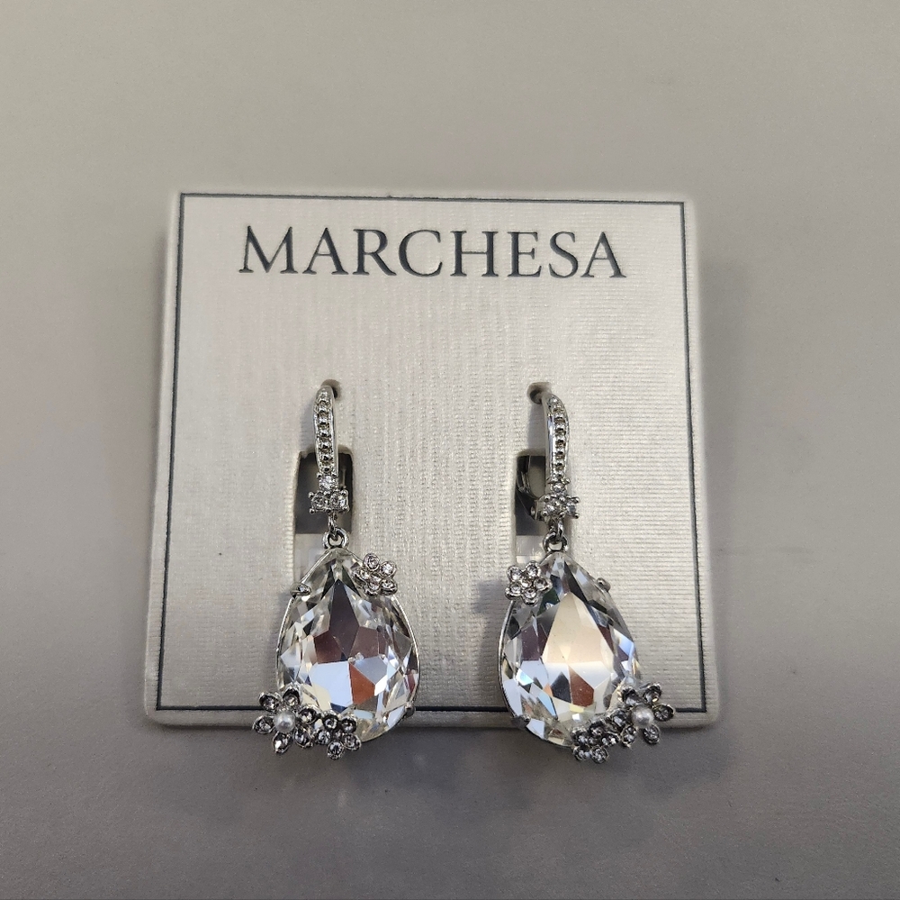 NWT Marchesa Silver Tone Crystal Single Pear Drop Earrings